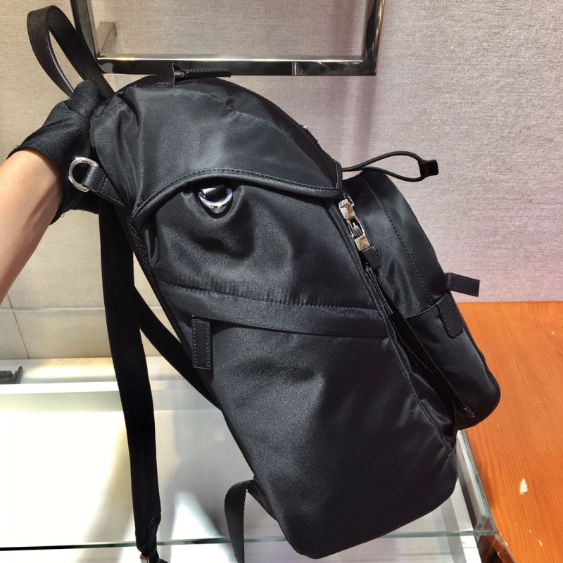 Pra*a backpacks